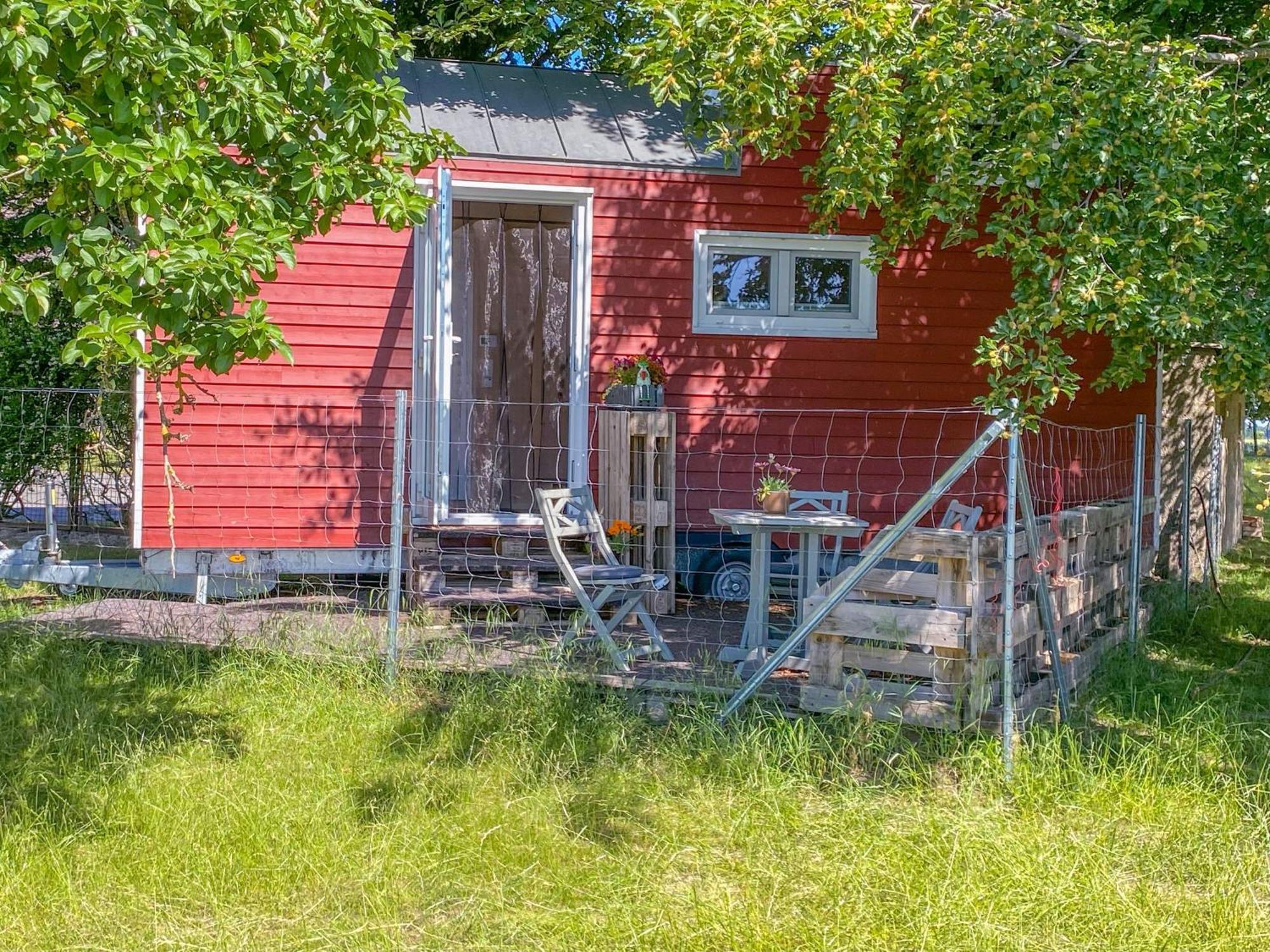 Вилла Tiny House Auf Der Alpaka Farm Rubkow Экстерьер фото